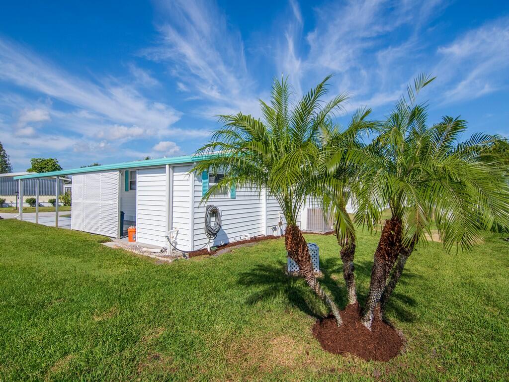 Pinelake Village - Residential