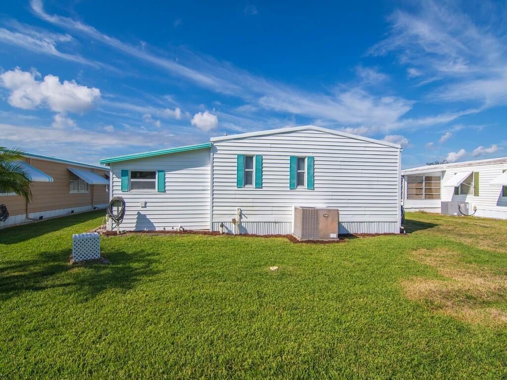 Pinelake Village - Residential