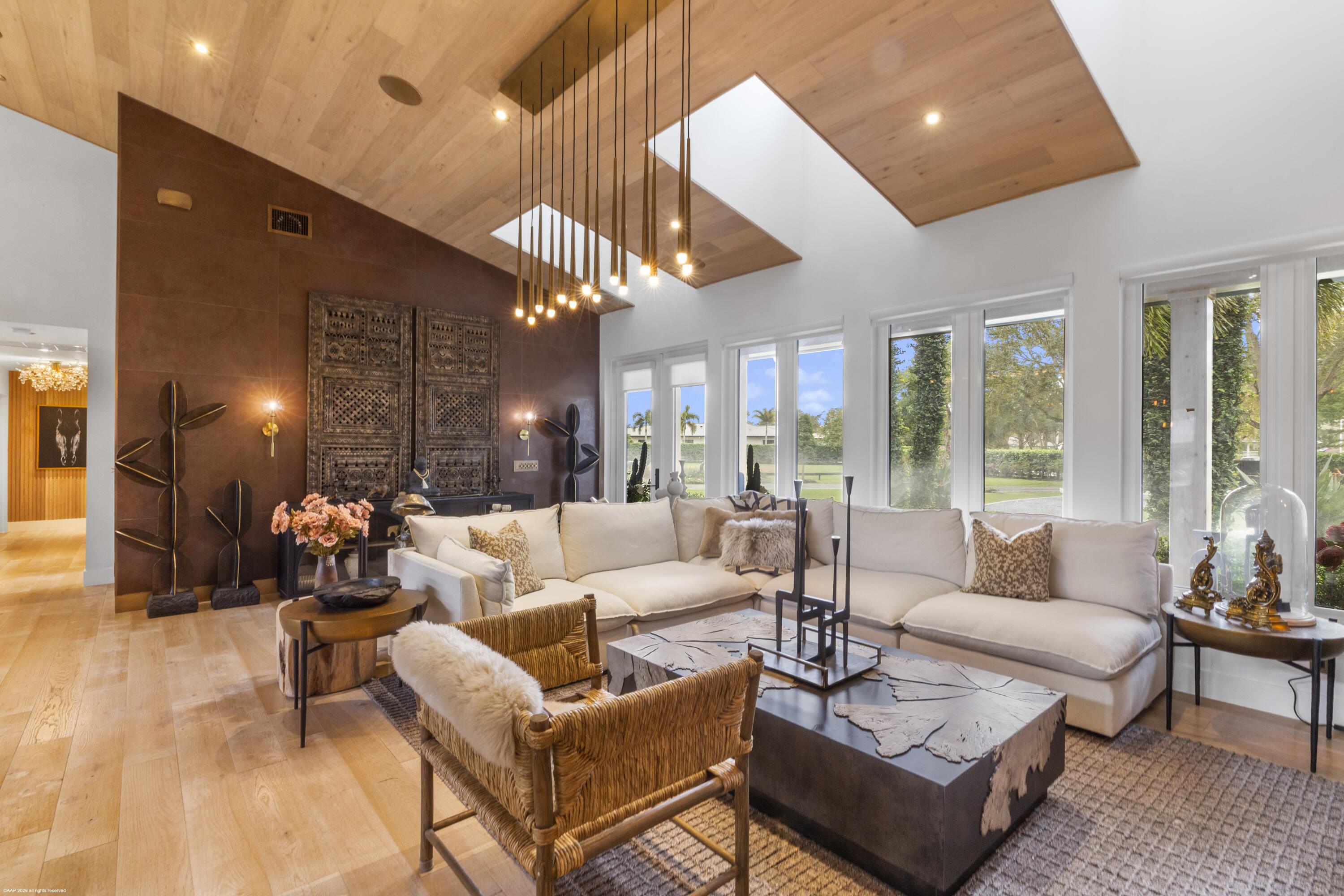 SADDLE TRAIL PARK OF WELLINGTON - Residential