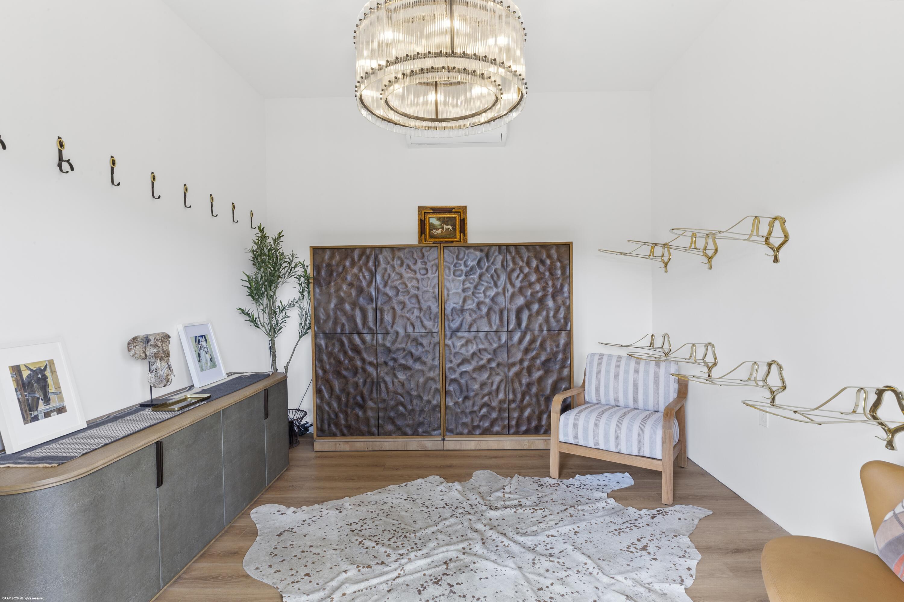 SADDLE TRAIL PARK OF WELLINGTON - Residential