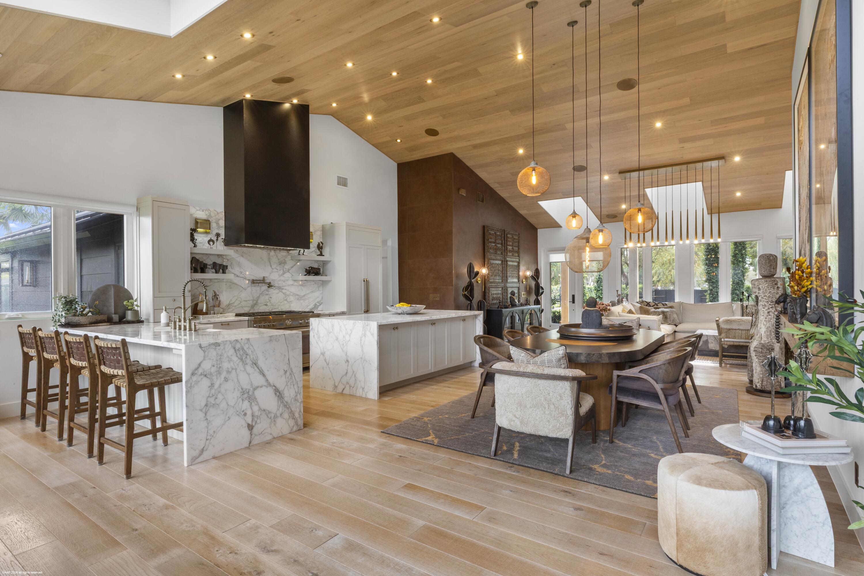 SADDLE TRAIL PARK OF WELLINGTON - Residential