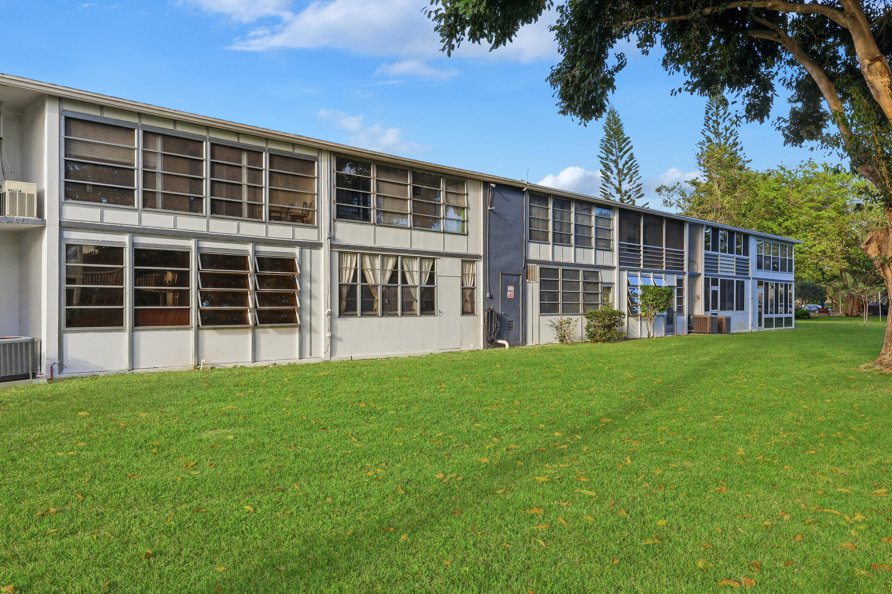 VENTNOR Q CONDO - Residential