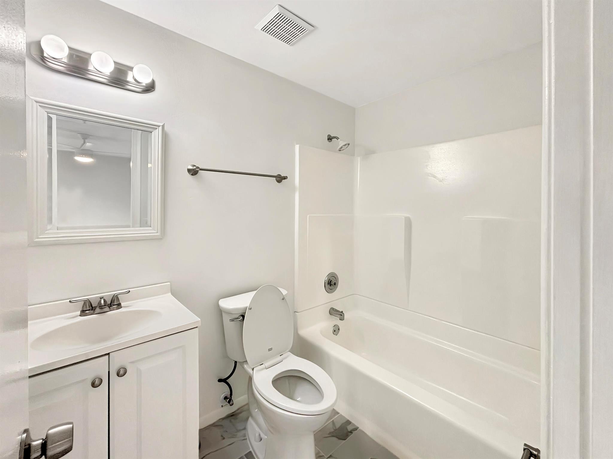 GEORGIAN PARK - Residential Lease