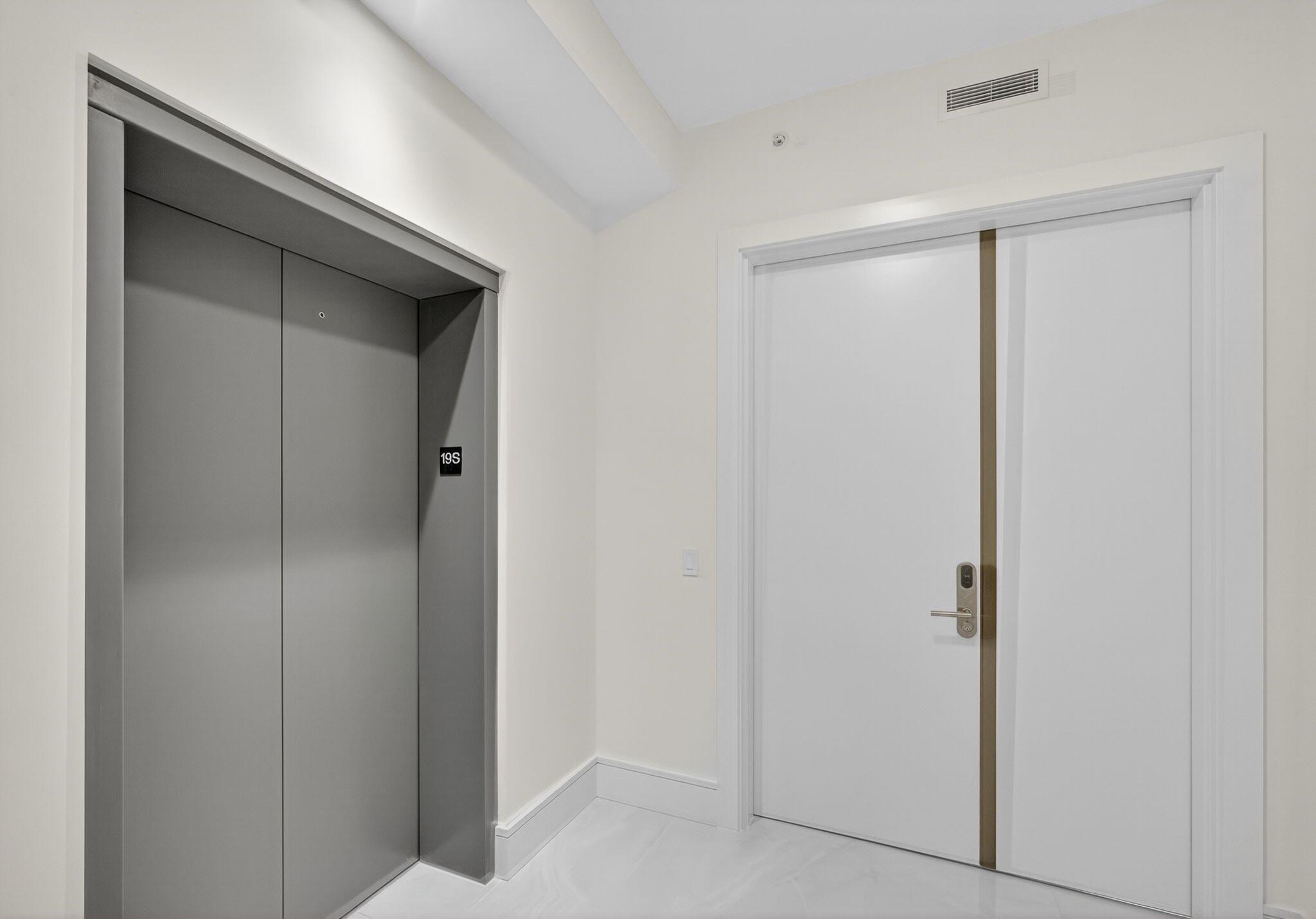 Nautilus 220 Condominium - Residential