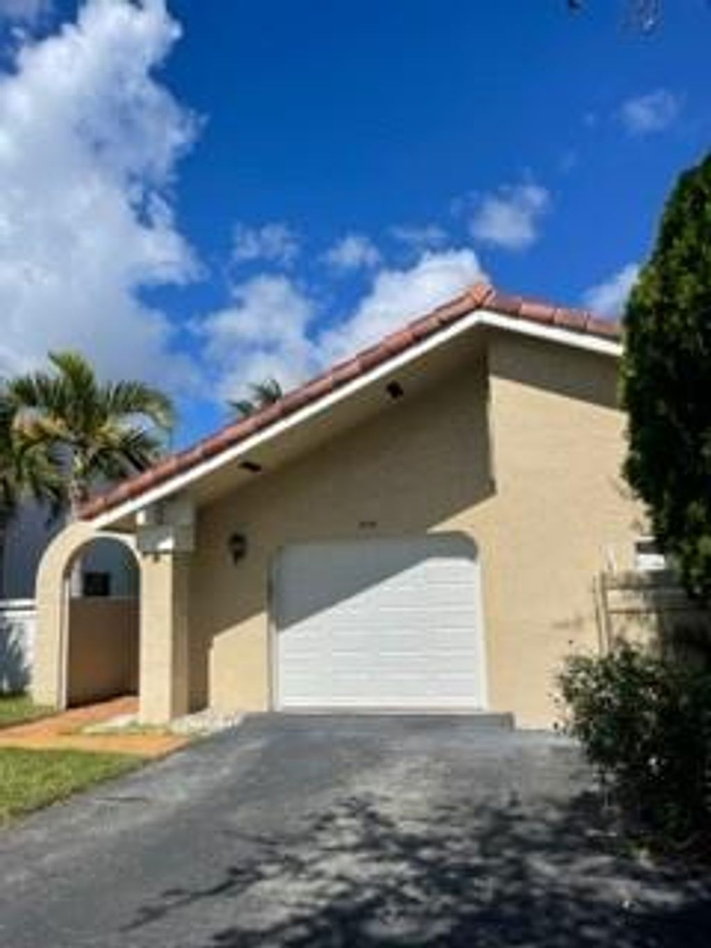 Photo of 2145 NW 14th Street, Delray Beach, FL 33445 (MLS # F10480017)