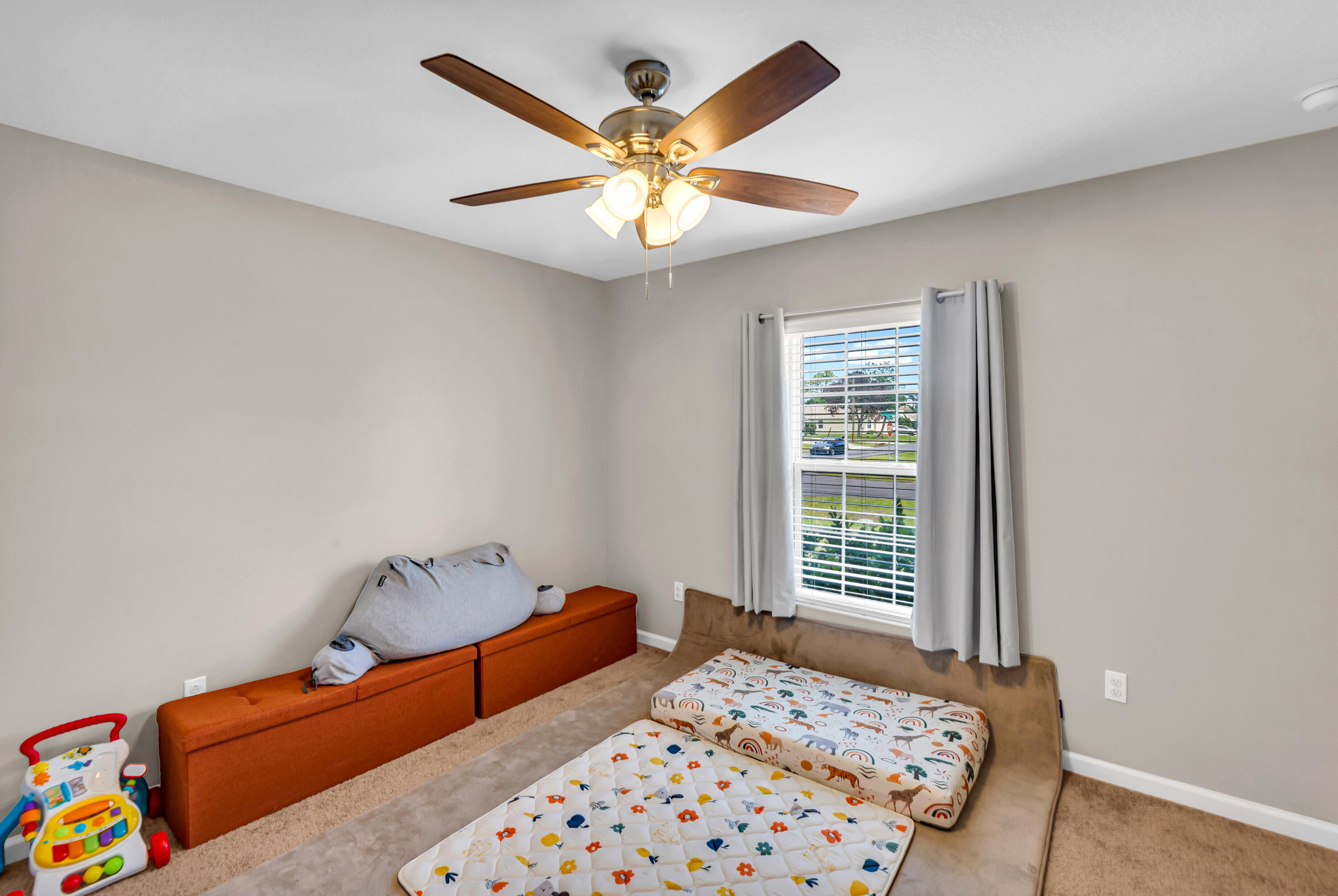 PORT ST LUCIE SECTION 2 - Residential