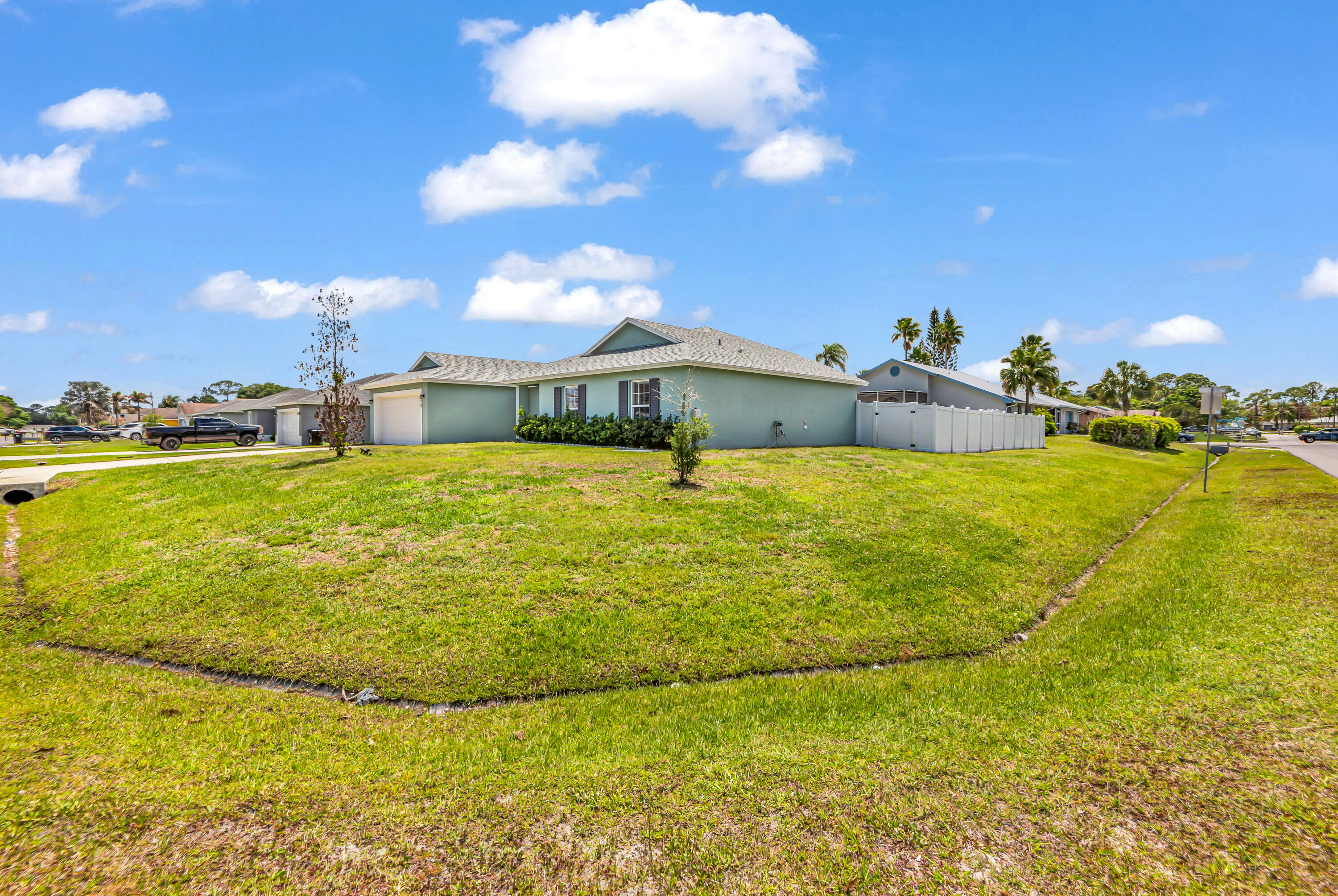 PORT ST LUCIE SECTION 2 - Residential