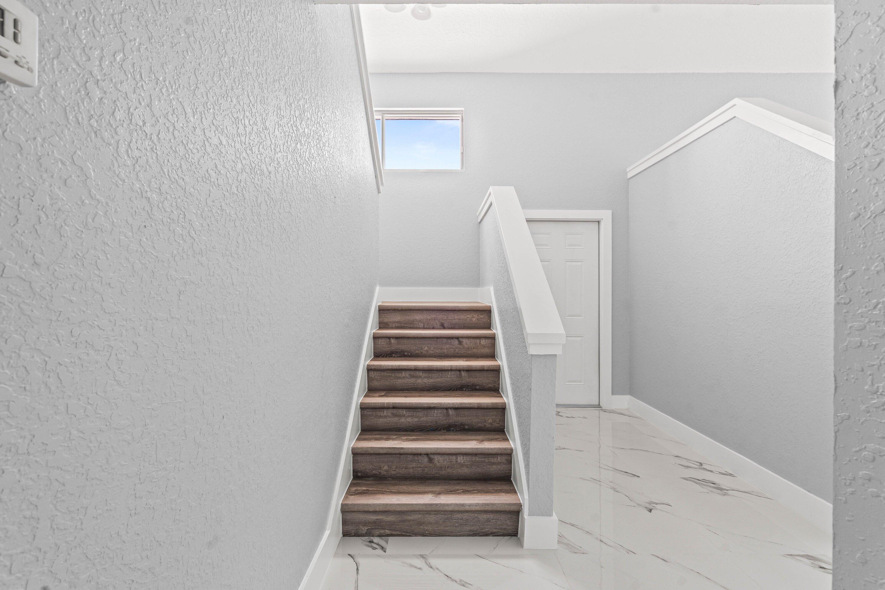 PALM BEACH FARMS CO 7 - Residential