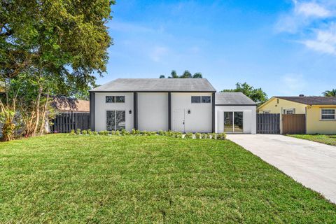 Tiny photo for 4412 Wilkinson Drive, Lake Worth, FL 33461 (MLS # R11166430)