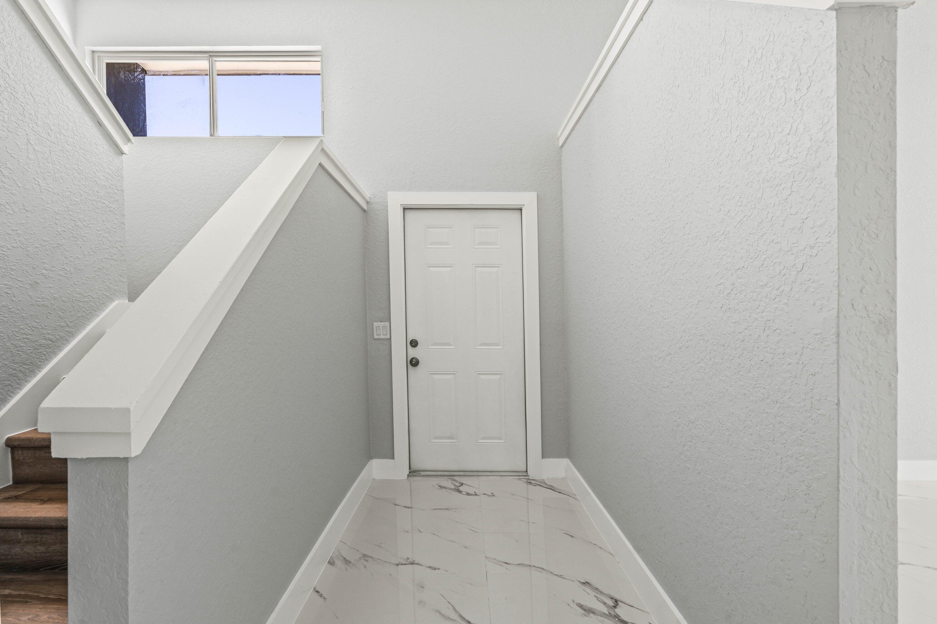 PALM BEACH FARMS CO 7 - Residential