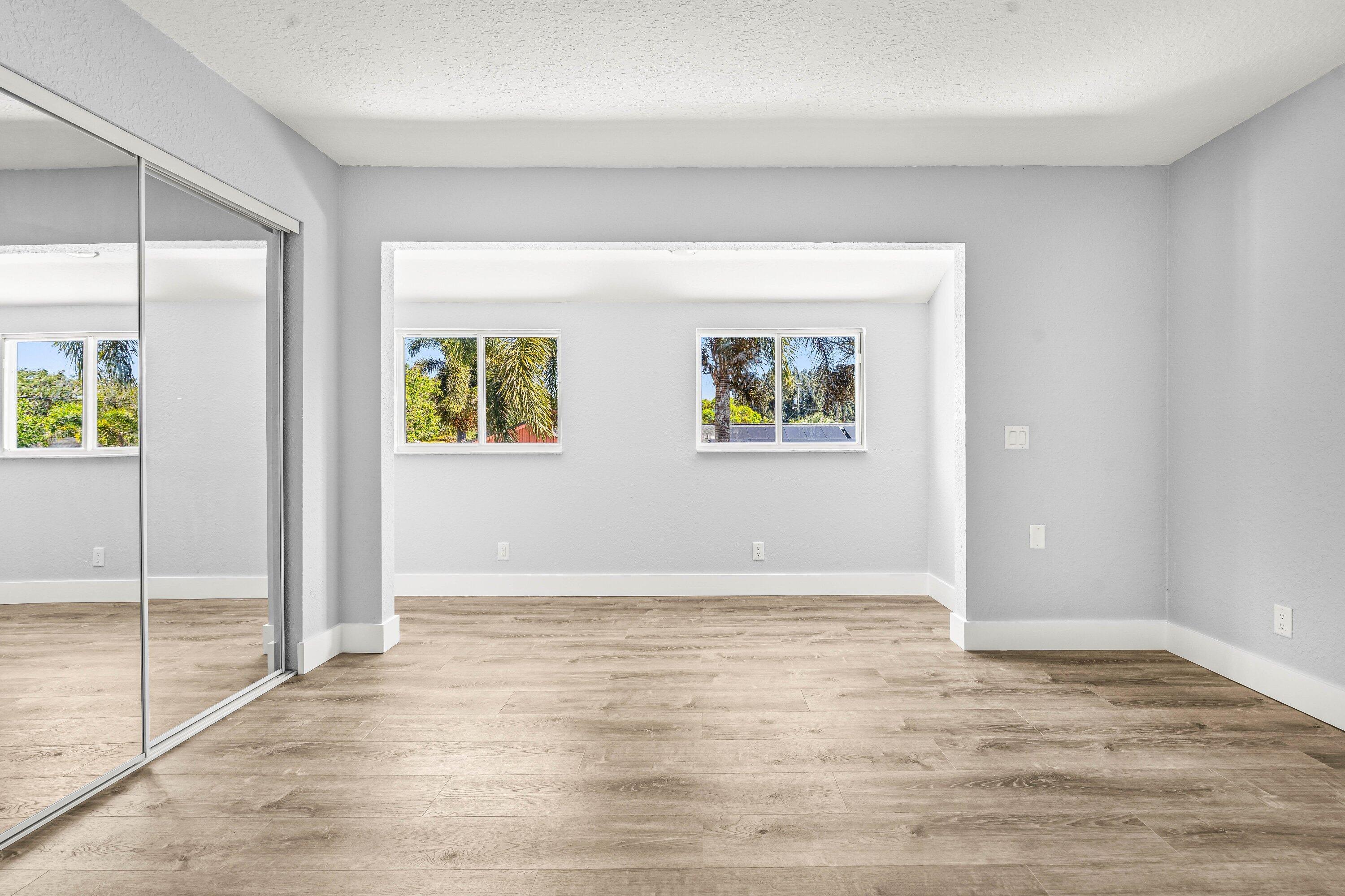 PALM BEACH FARMS CO 7 - Residential