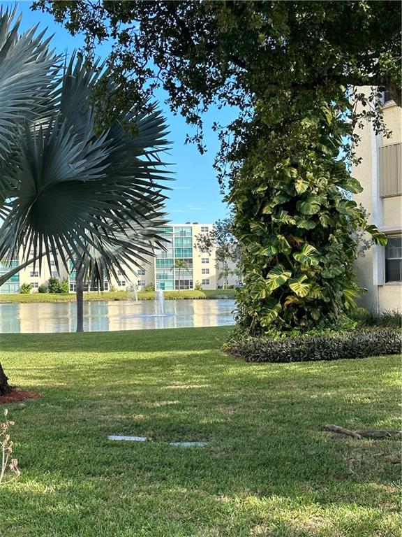 Meadowbrook Lakes - Residential