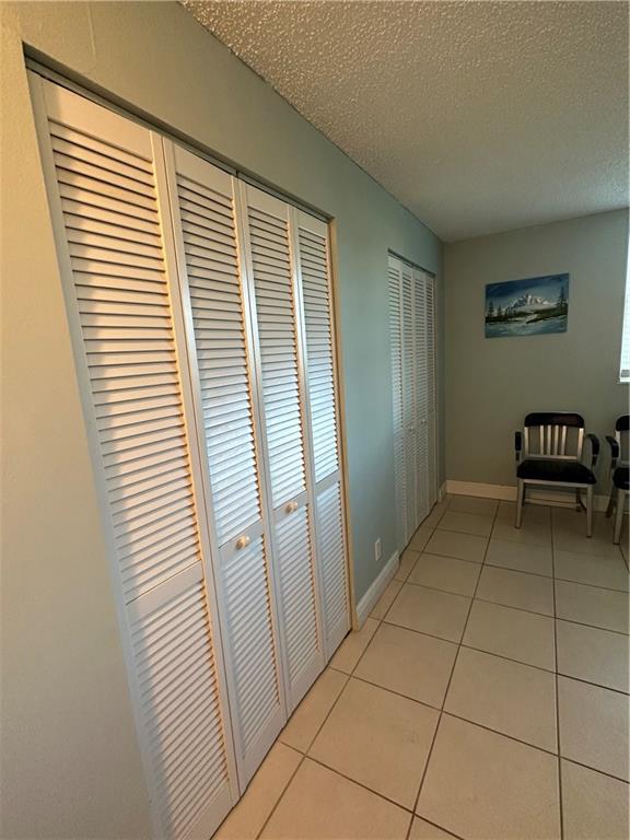 Meadowbrook Lakes - Residential