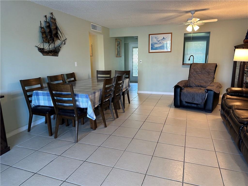 Meadowbrook Lakes - Residential