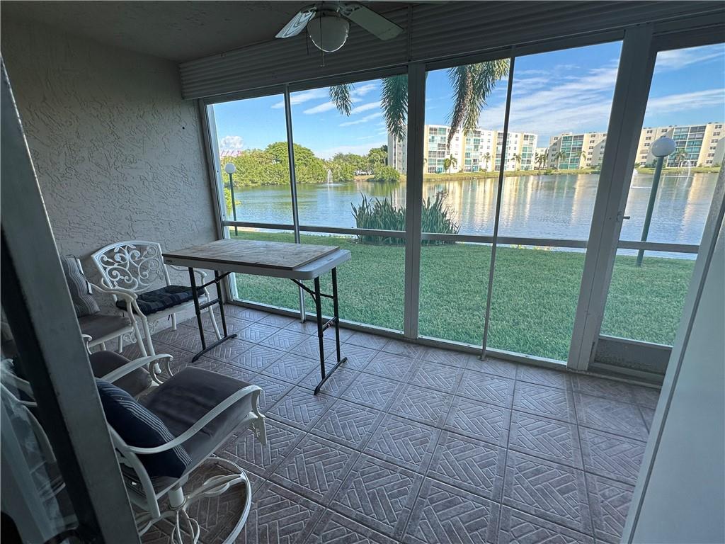 Meadowbrook Lakes - Residential