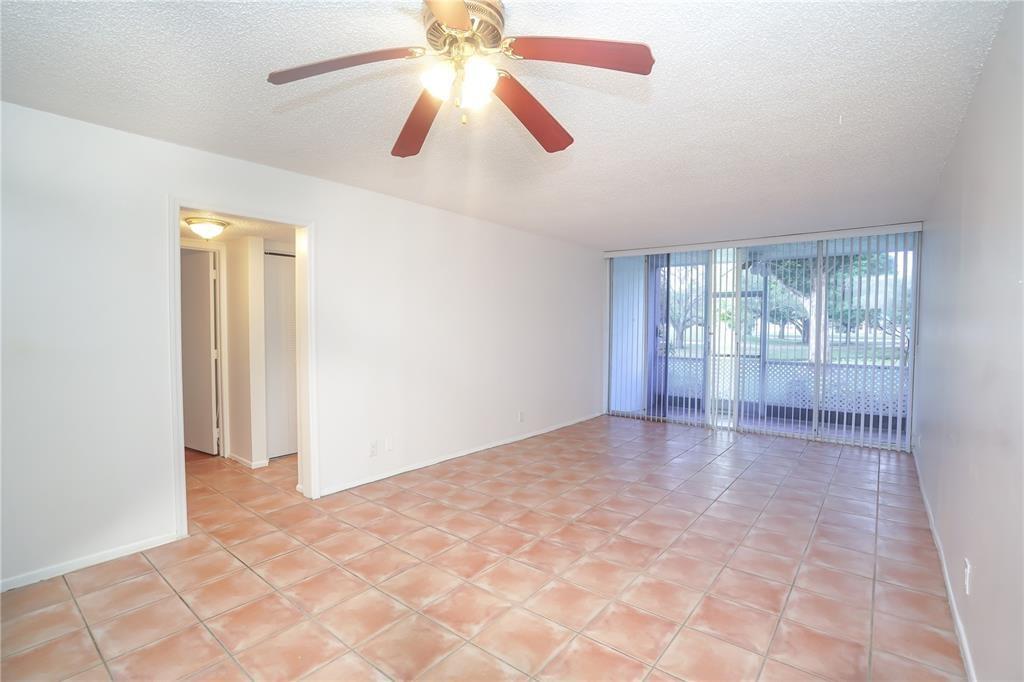 9481 Evergreen Pl