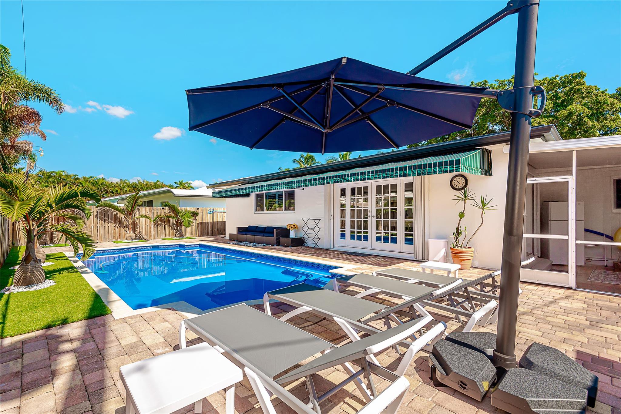 Cypress Point 28-16 B - Residential Lease