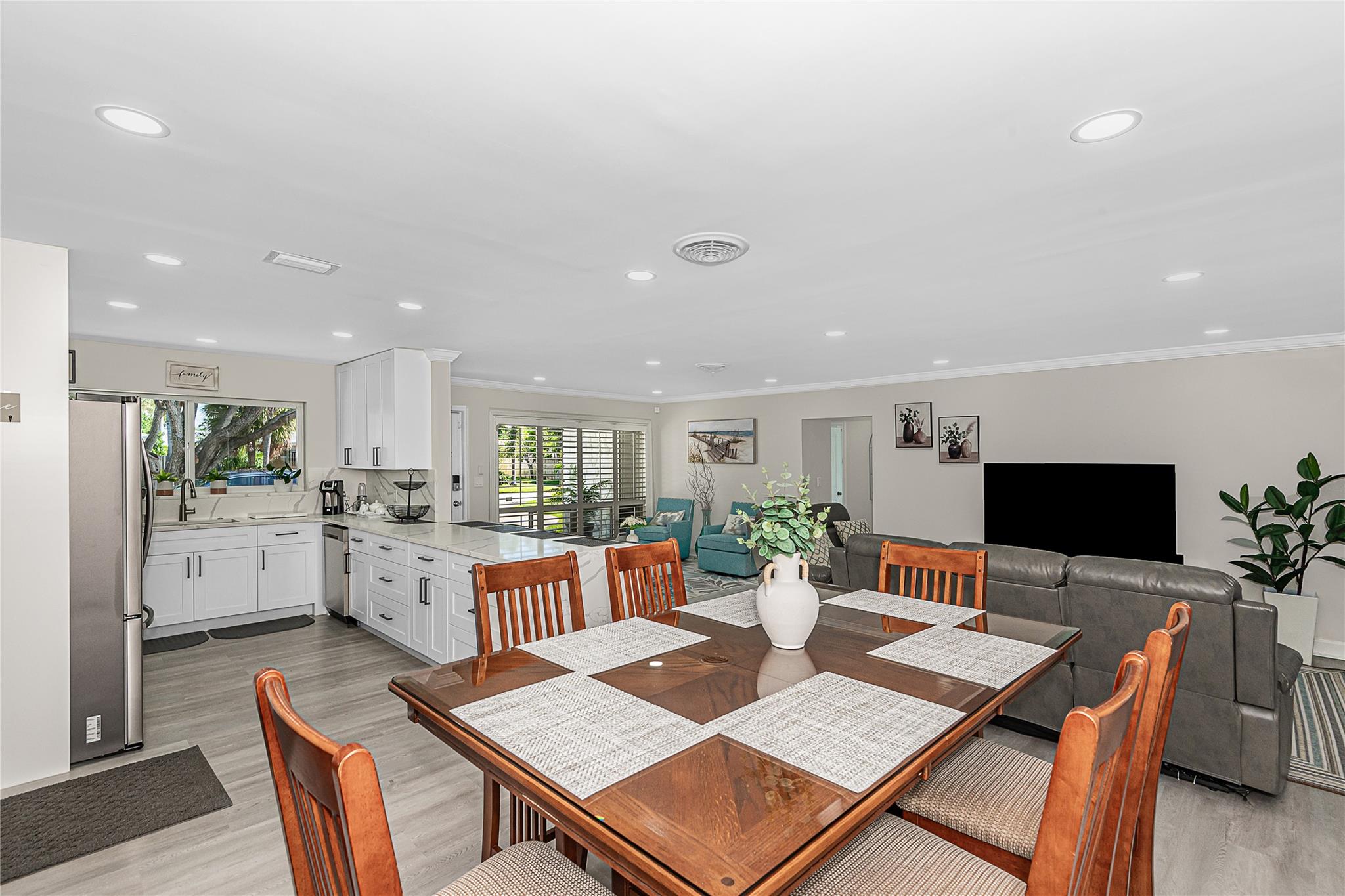 Cypress Point 28-16 B - Residential Lease