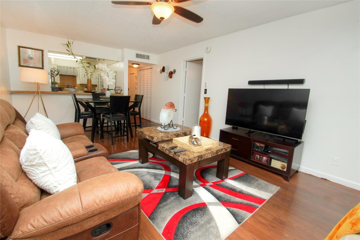 2571 Aragon Boulevard 317