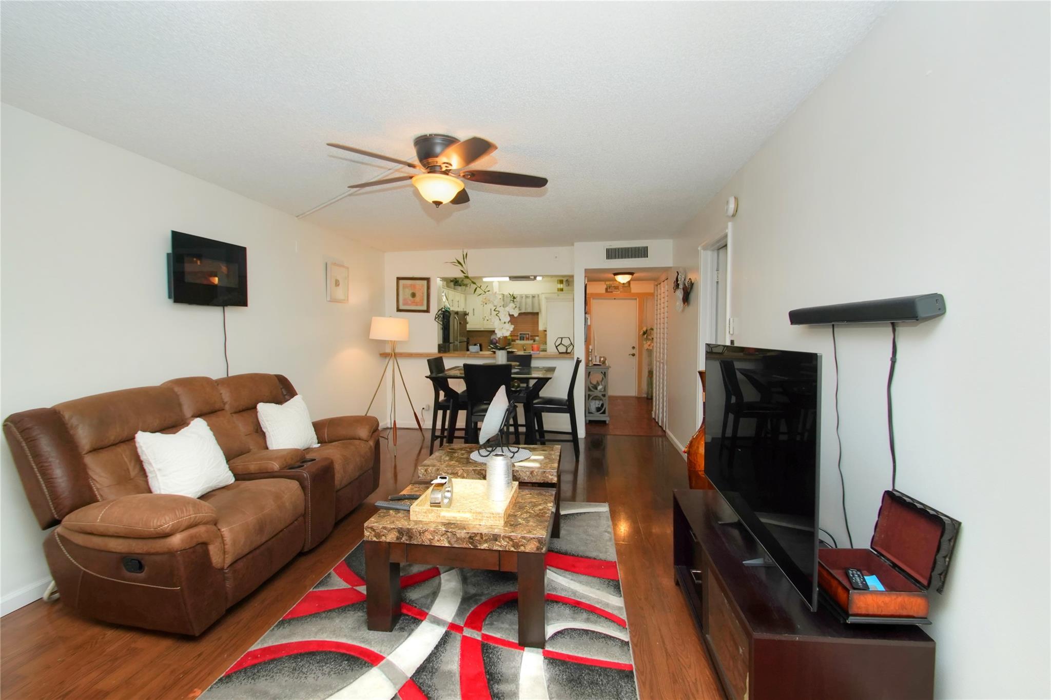 Spacious, Quiet, and Beautifully Located Apartment – Best Value in the Area!
Don’t miss this incredible opportunity to own a charming and spacious 1-bedroom, 1-bathroom apartment in a prime location near University Dr. and Sunrise Blvd. This well-maintained unit features a large walk-in closet, nice kitchen and living room, ceramic tile flooring throughout, and a cozy enclosed balcony with a lovely canal view. Enjoy the convenience of two entry closets, elevators, extra storage space near the unit, and brand-new laundry facilities on every floor. This quiet, owner-occupied apartment is move-in ready and shows beautifully—perfect for anyone looking for comfort, location, and value.