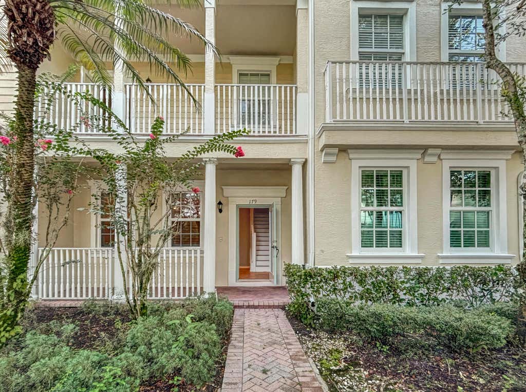 Photo of 179 E Bay Cedar Circle, Jupiter, FL 33458 (MLS # B26054801)