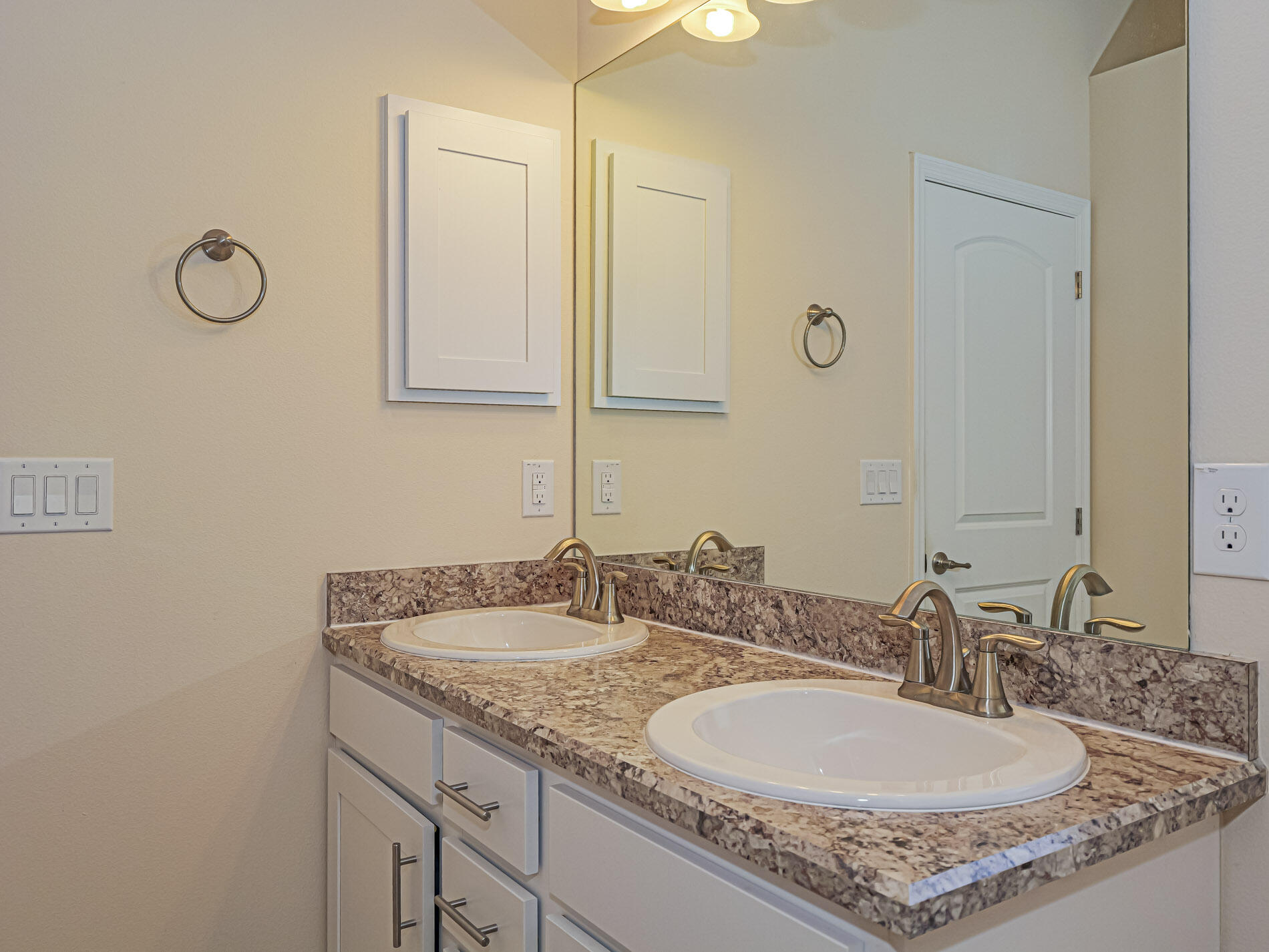 SEBASTIAN HIGHLANDS UNIT 11 - Residential