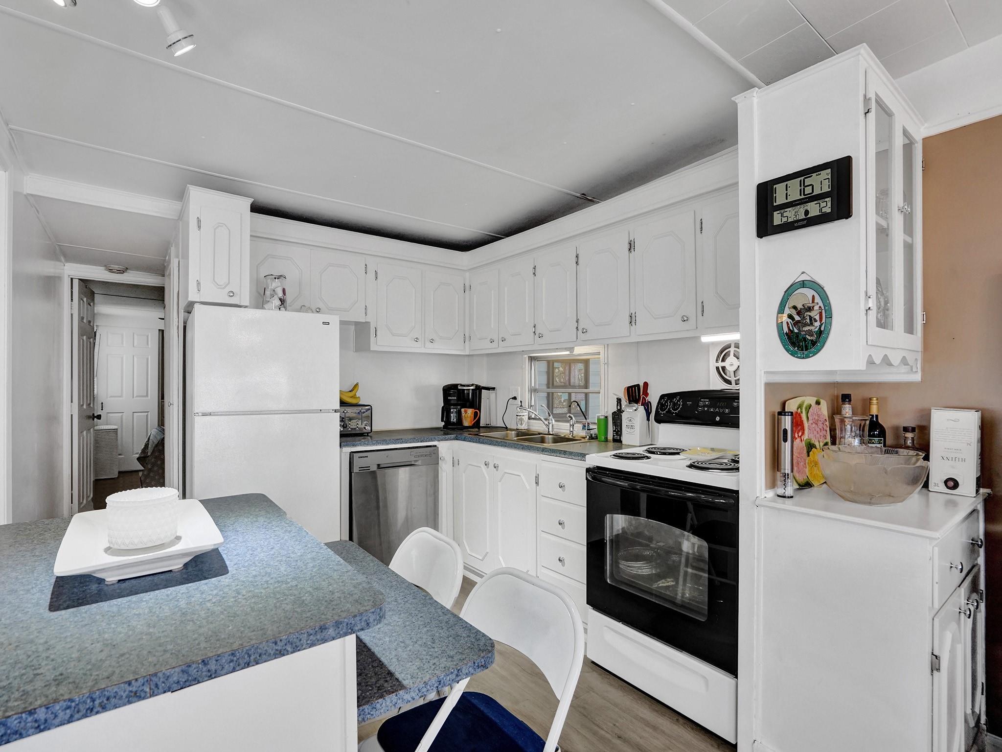 PARK CITY SEC ONE - Residential