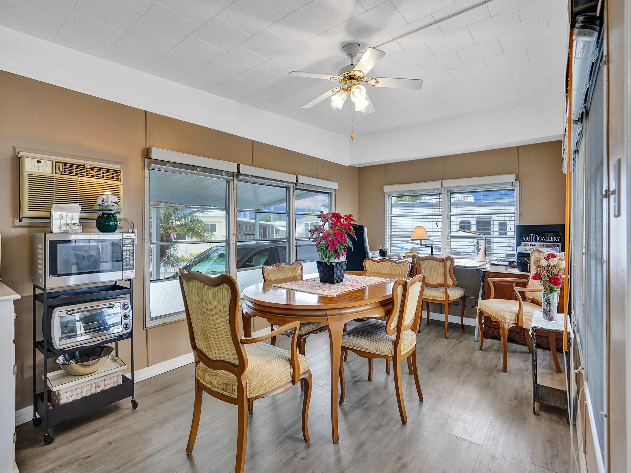 PARK CITY SEC ONE - Residential