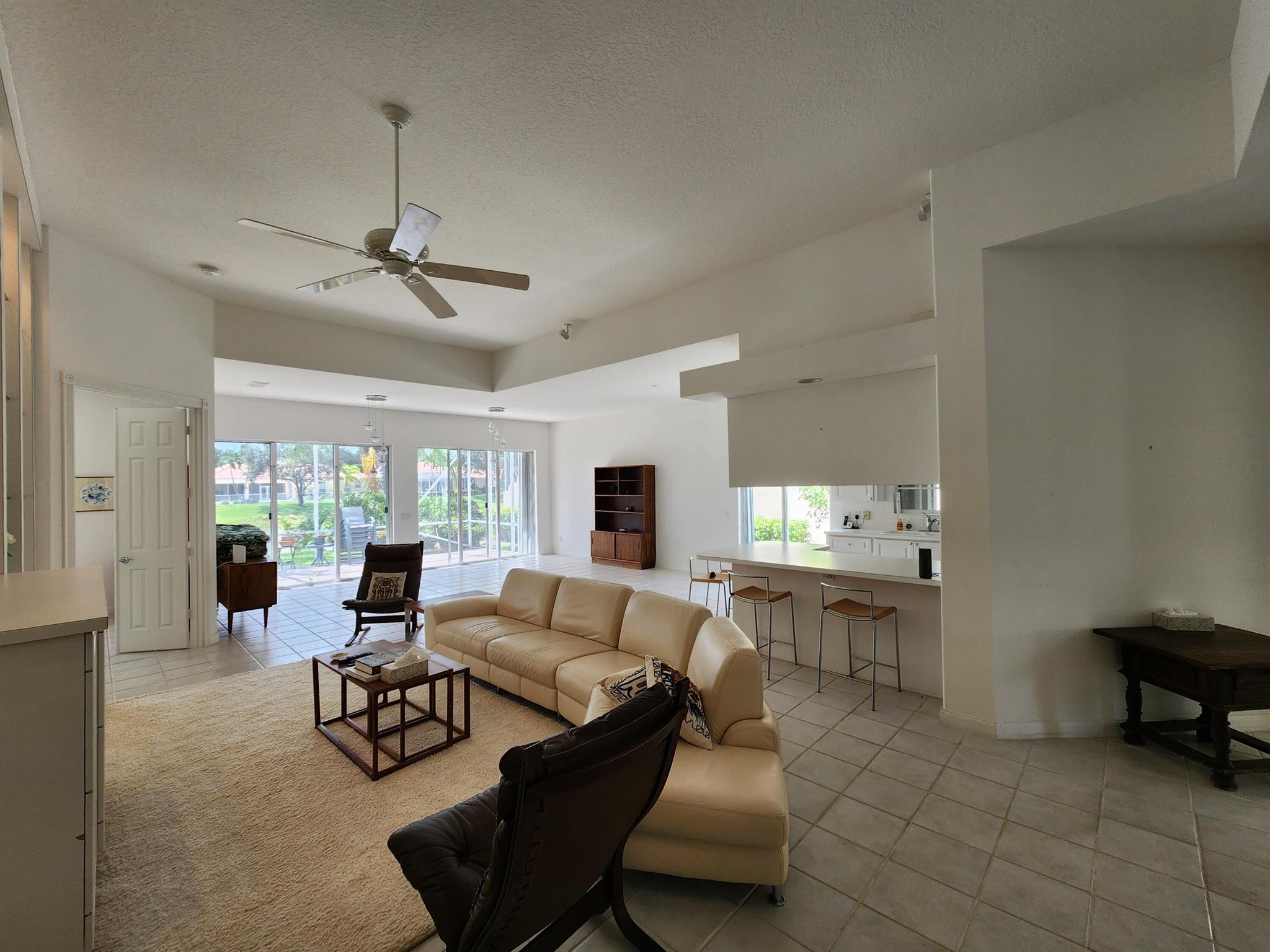 RIVERWALK 12 - Residential Lease