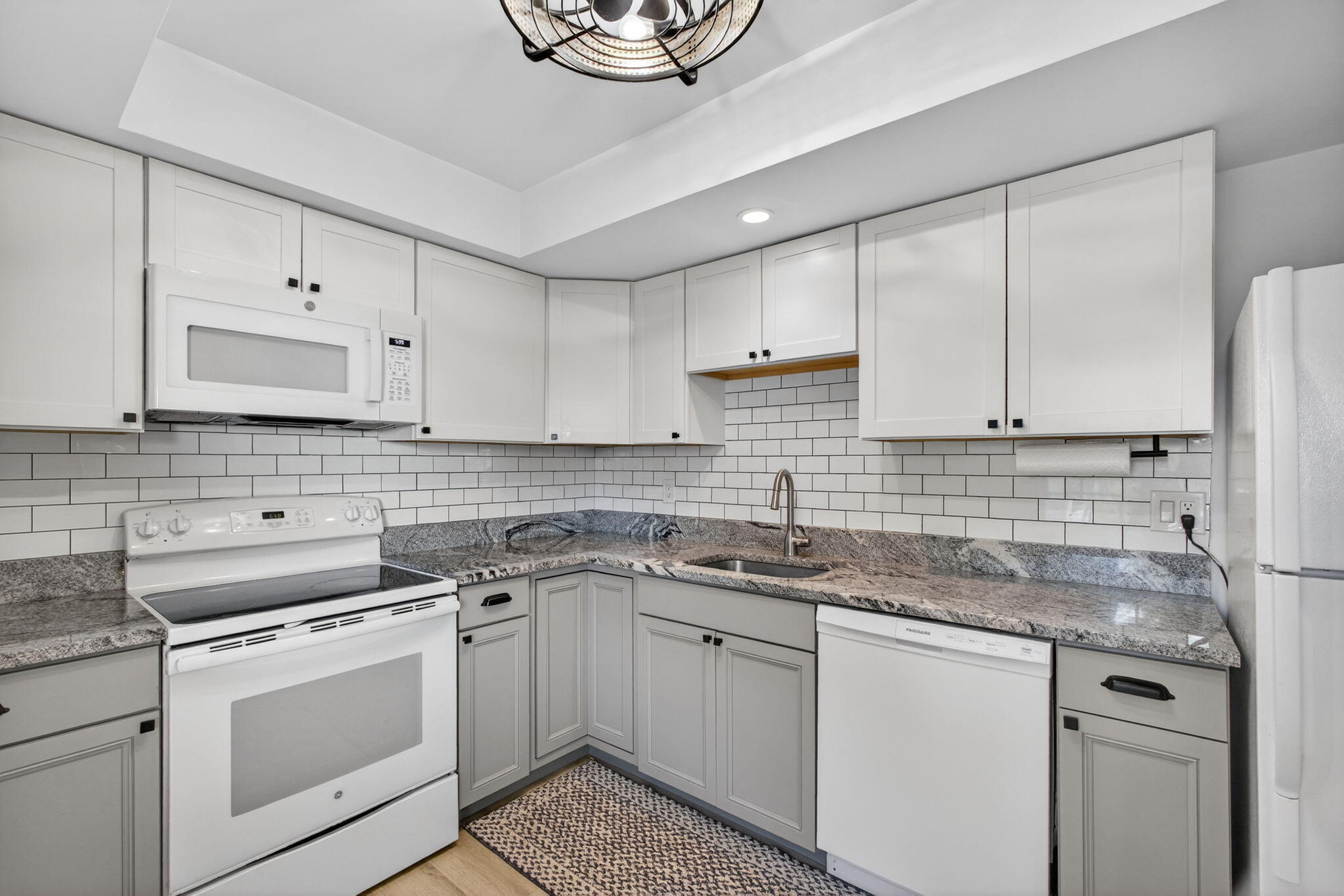 SUGAR SANDS CONDO 5 - Residential