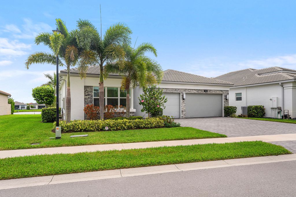 Photo of 12926 Green Guava Avenue, Boynton Beach, FL 33473 (MLS # B26010169)