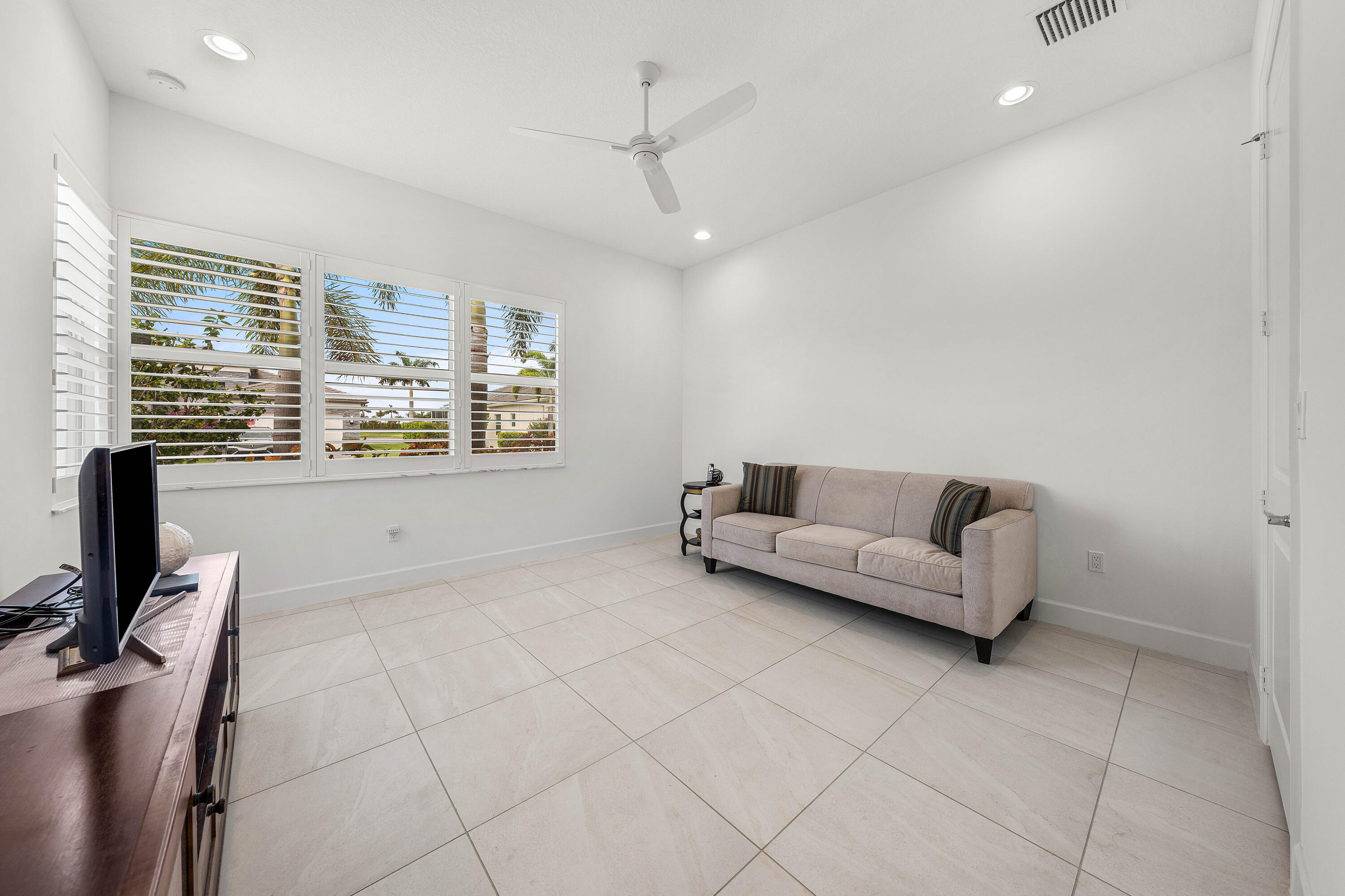 Valencia Sound - Residential