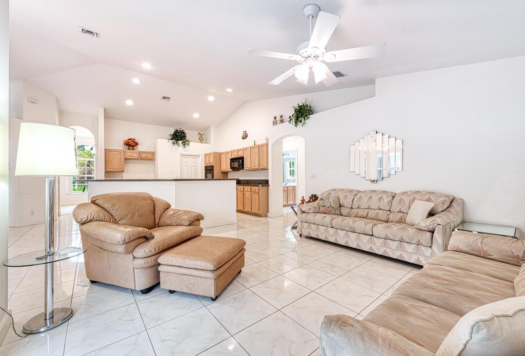 Acreage/:Loxahatchee - Residential