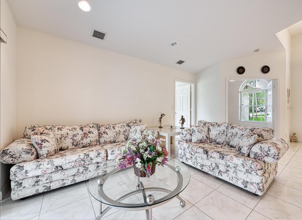 Acreage/:Loxahatchee - Residential