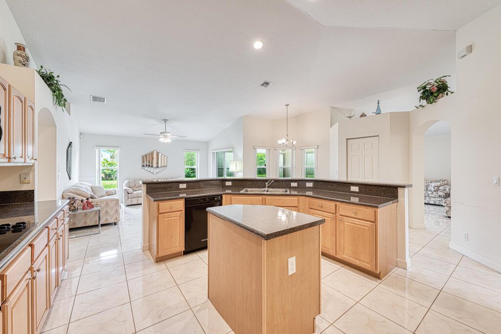 Acreage/:Loxahatchee - Residential