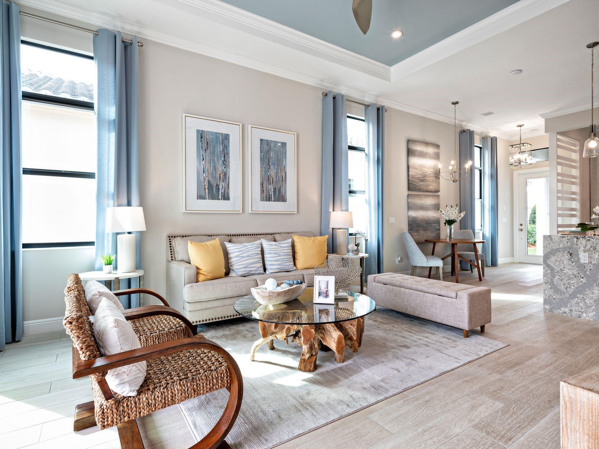 CRESSWIND PALM BEACH - Residential