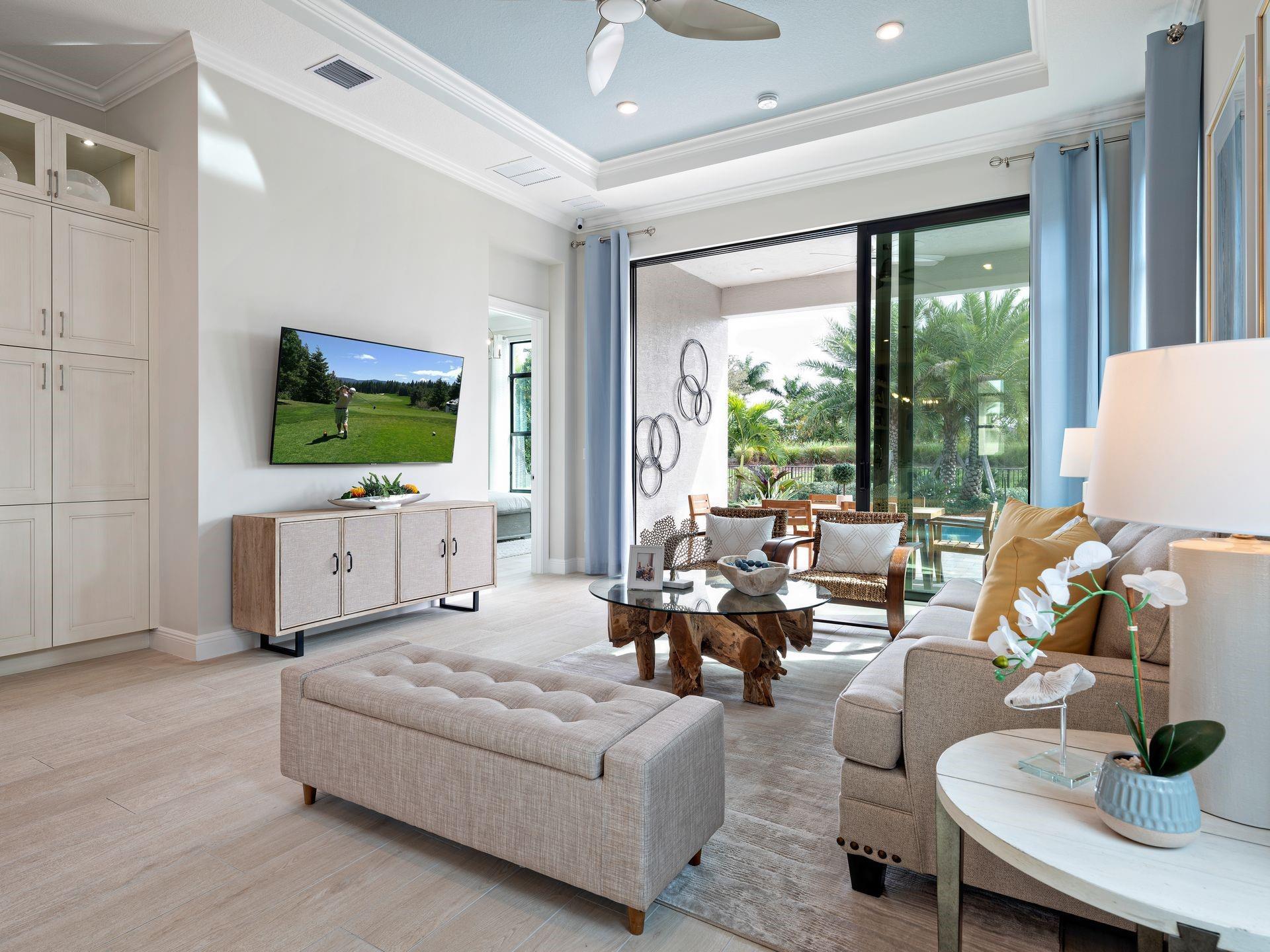 CRESSWIND PALM BEACH - Residential