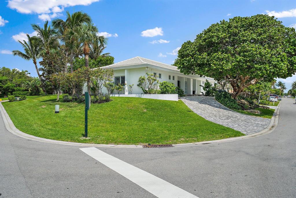 JUPITER INLET BEACH COLON - Residential