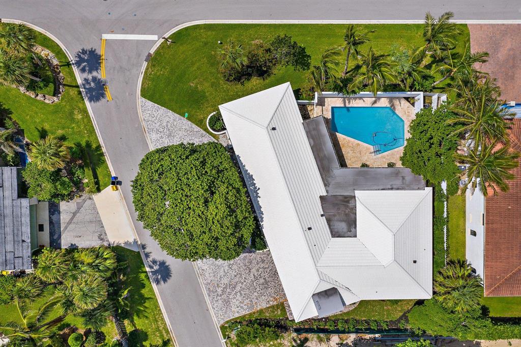 JUPITER INLET BEACH COLON - Residential