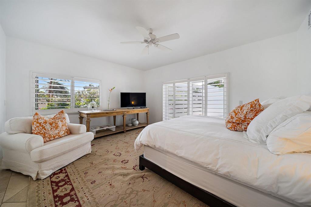 JUPITER INLET BEACH COLON - Residential