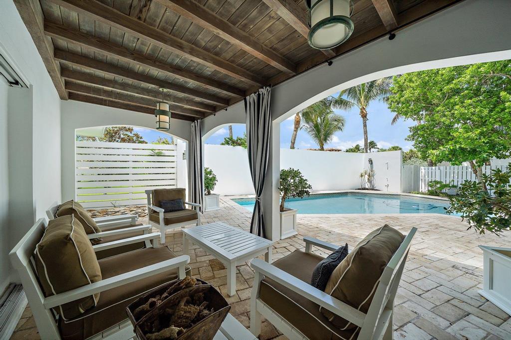 JUPITER INLET BEACH COLON - Residential