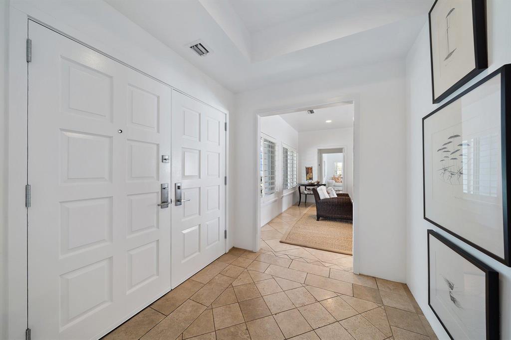 JUPITER INLET BEACH COLON - Residential