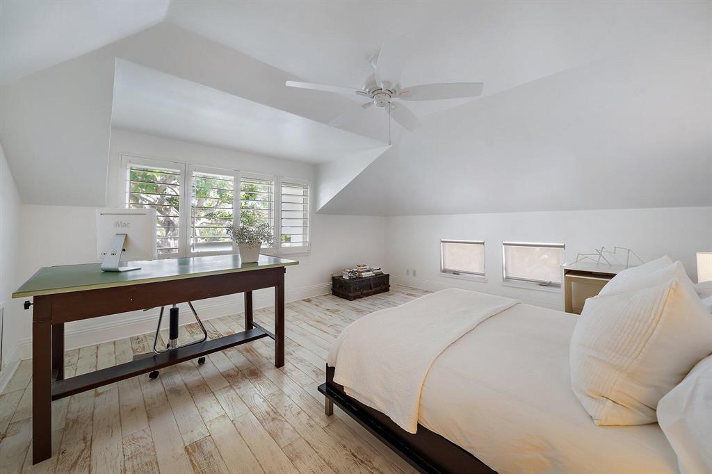 JUPITER INLET BEACH COLON - Residential