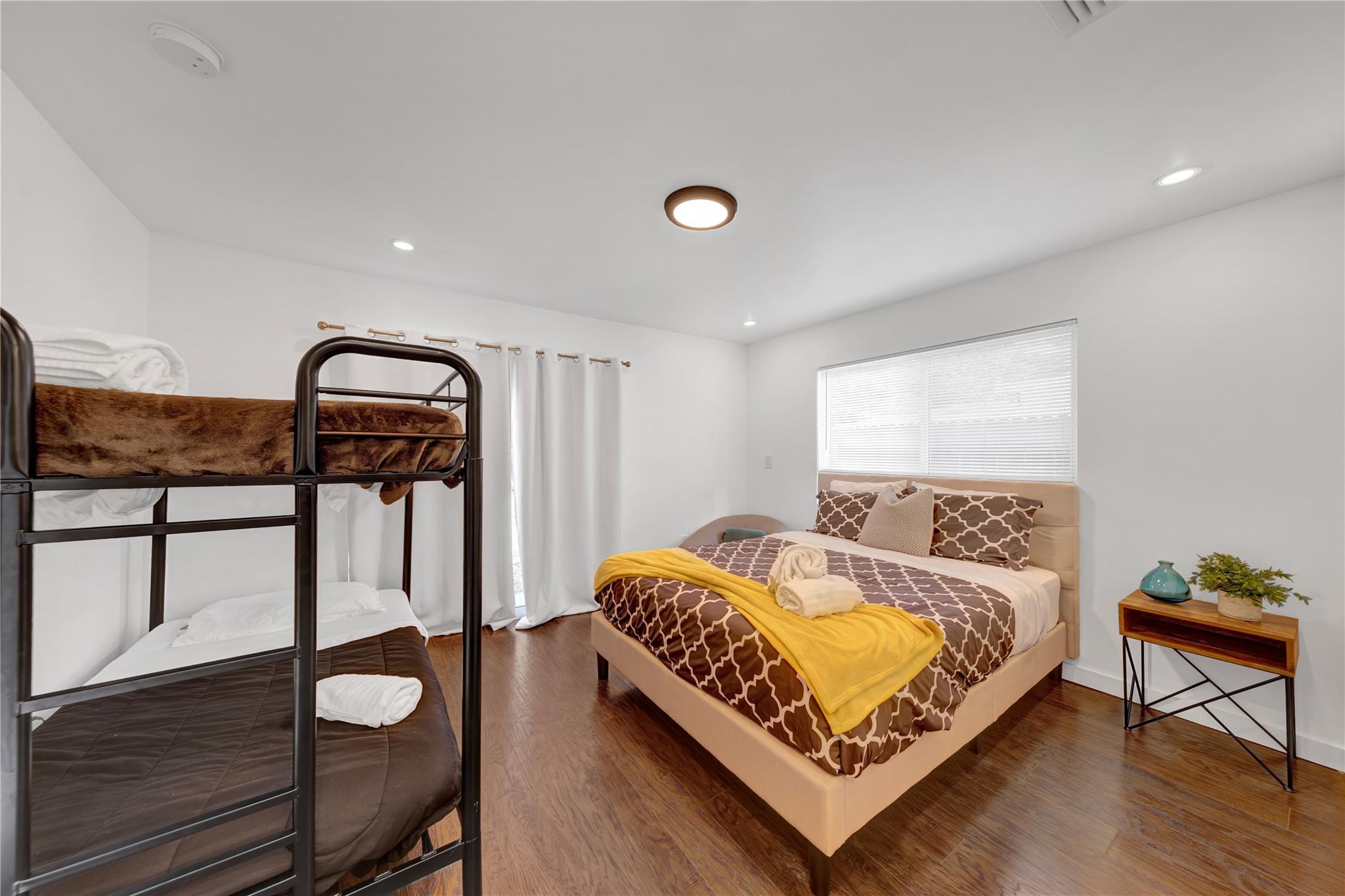 91 NW 51st St