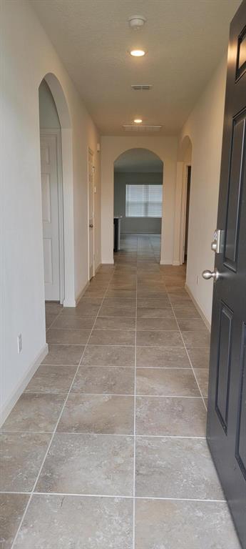 Beautifull new 4/2 house. This community is only few minutes to the Florida Turnpike and I95. Be the first one to live in this brand new home!