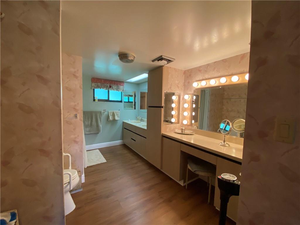 Brentwood Park First Add - Residential