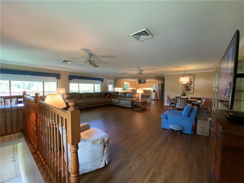 Brentwood Park First Add - Residential