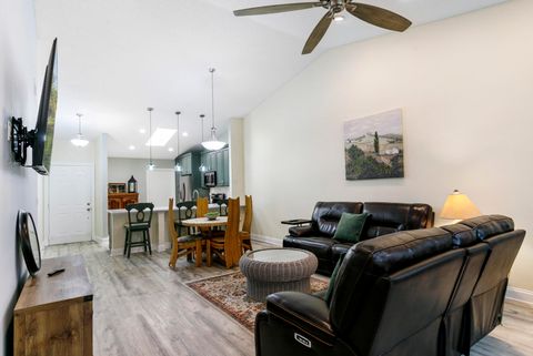 Tiny photo for 10711 Palm Leaf Drive #B, Boynton Beach, FL 33437 (MLS # B26014935)