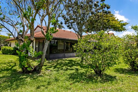 Tiny photo for 10711 Palm Leaf Drive #B, Boynton Beach, FL 33437 (MLS # B26014935)