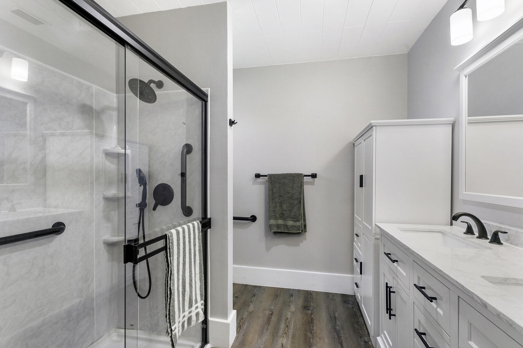 PALM CHASE CONDO - Residential
